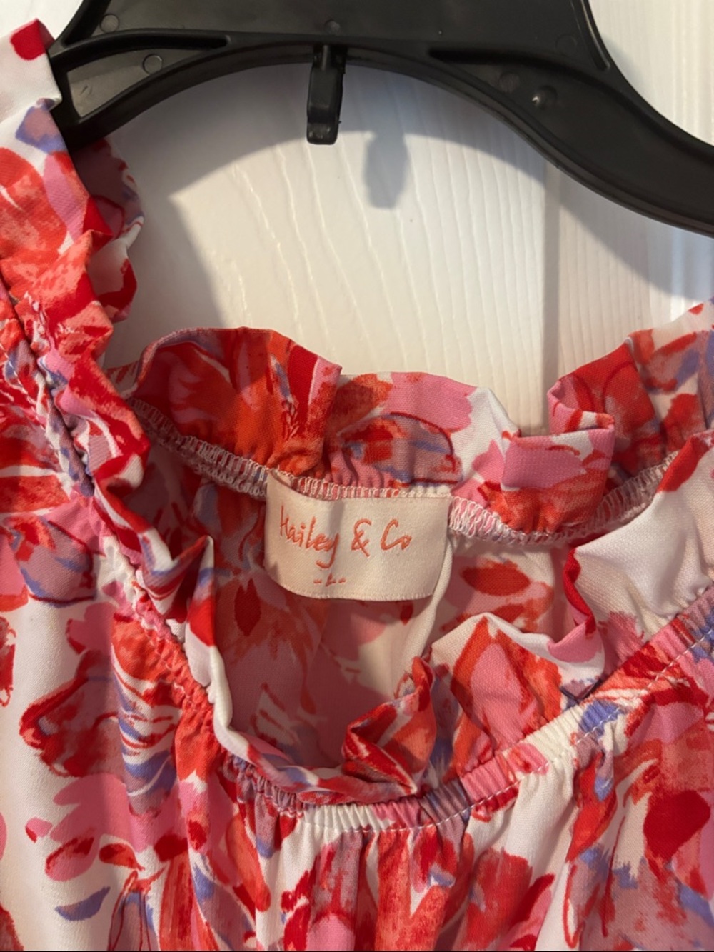 Floral Ruffle Blouse - Red & White - Picture 2 of 3